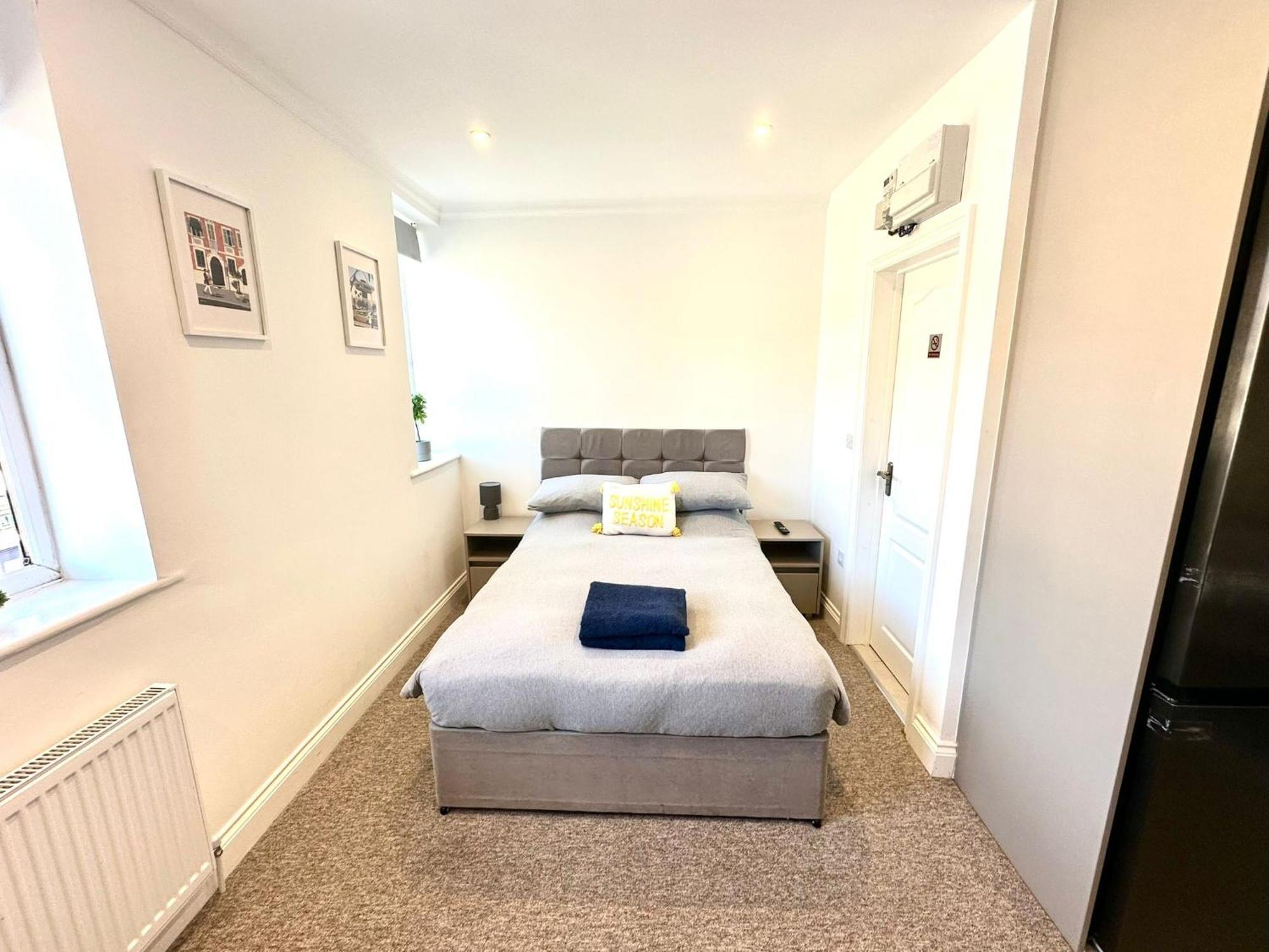 Spectacular Modern, Private Apartment,15 Mins To Central London Hendon Exterior foto