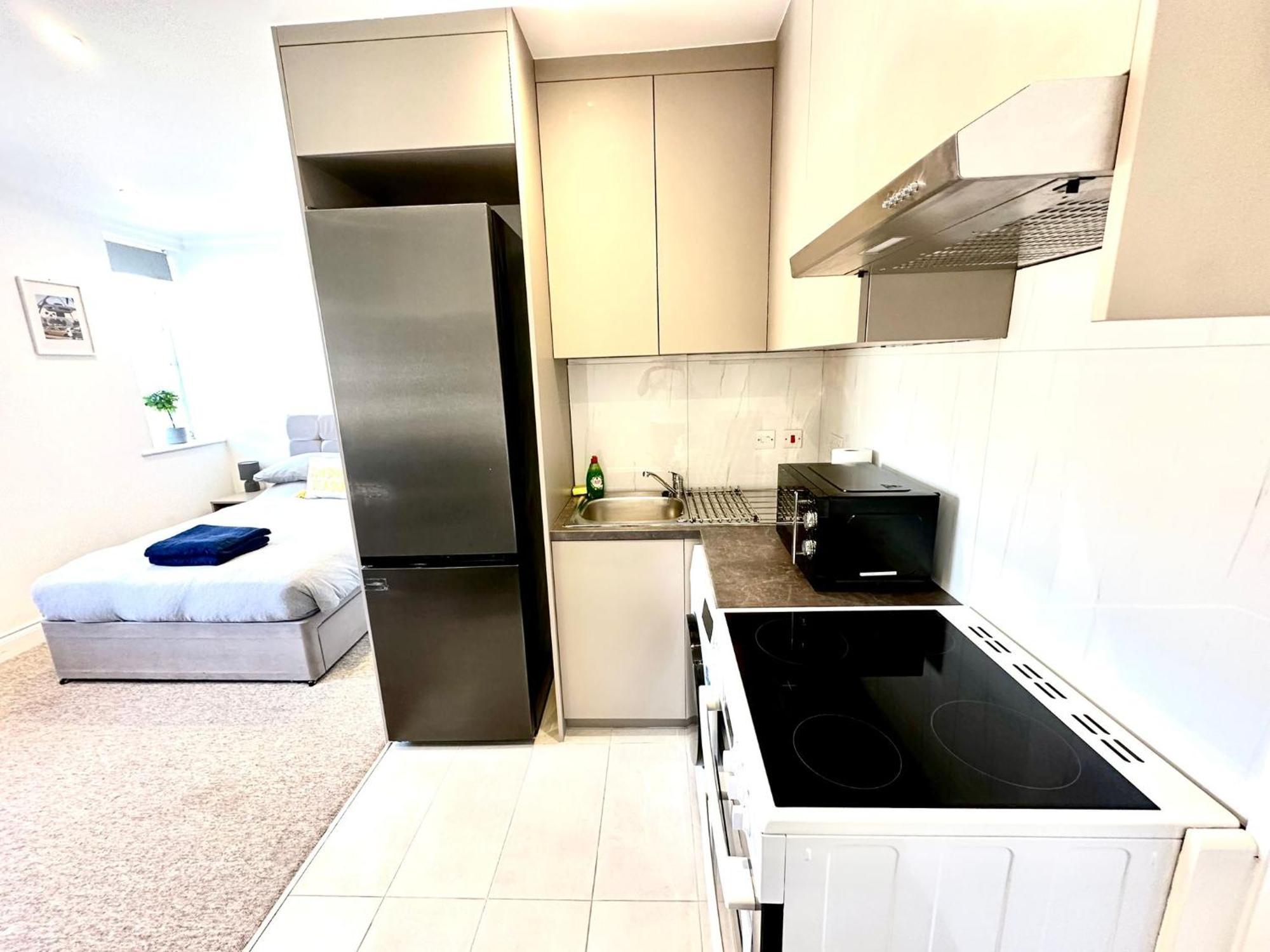 Spectacular Modern, Private Apartment,15 Mins To Central London Hendon Exterior foto